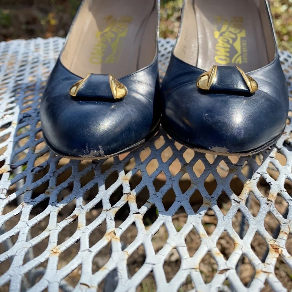 Vintage Salvatore Ferragamo Blue Leather Heels